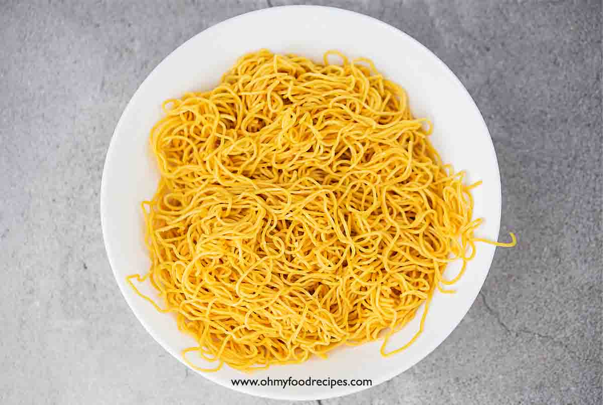 noodles in the bowl top view