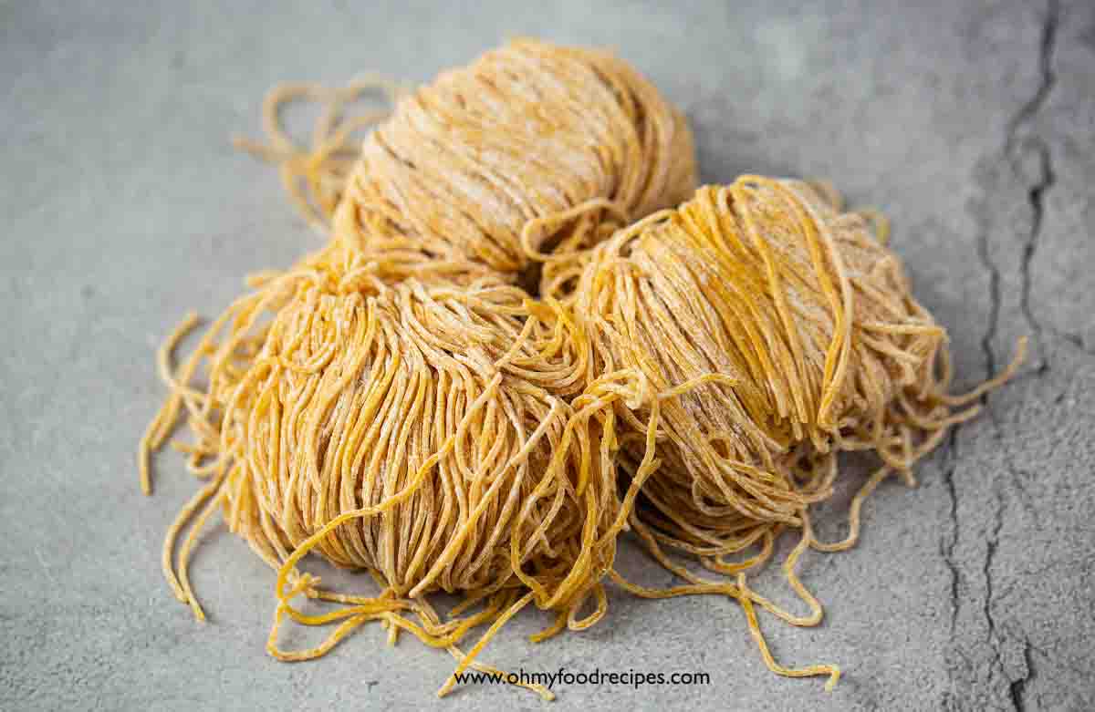 Cantonese fresh egg noodles