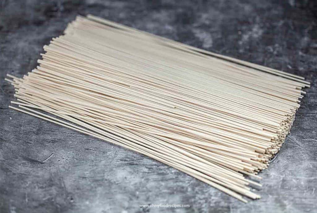 dried flour noodles